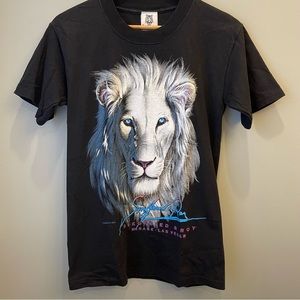 Sigfried and Roy at the Mirage White Lion Black Cotton T Shirt Size Small